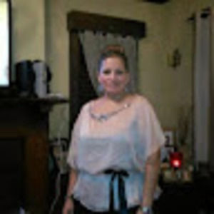 Meet your Posher, Elisa